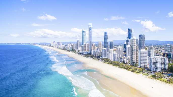 Bãi biển Surfers Paradise