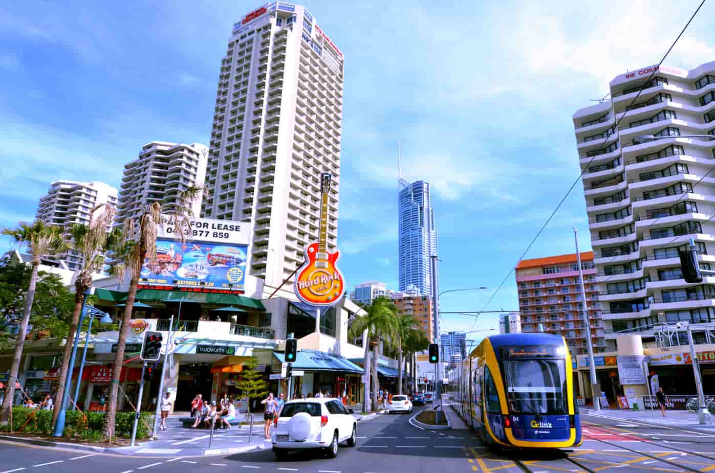 Đại lộ Cavill ở Surfers Paradise